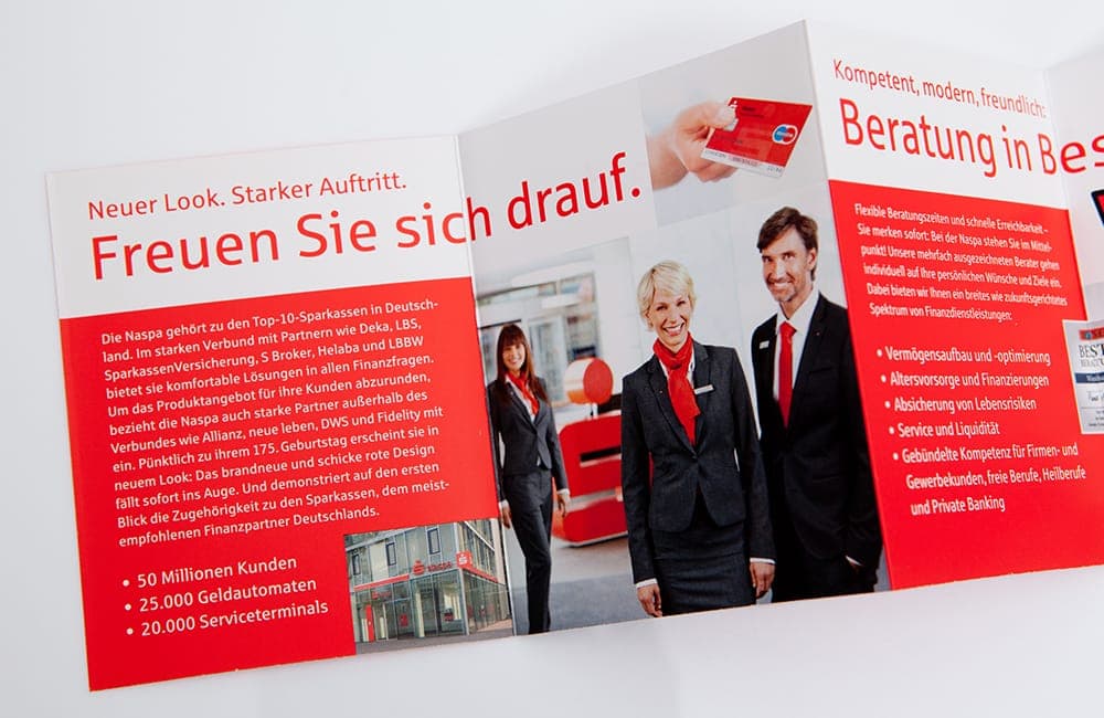 Nassauische Sparkasse – Naspa wird rot – Foto 13 von 13, Jan Kocovski Photography